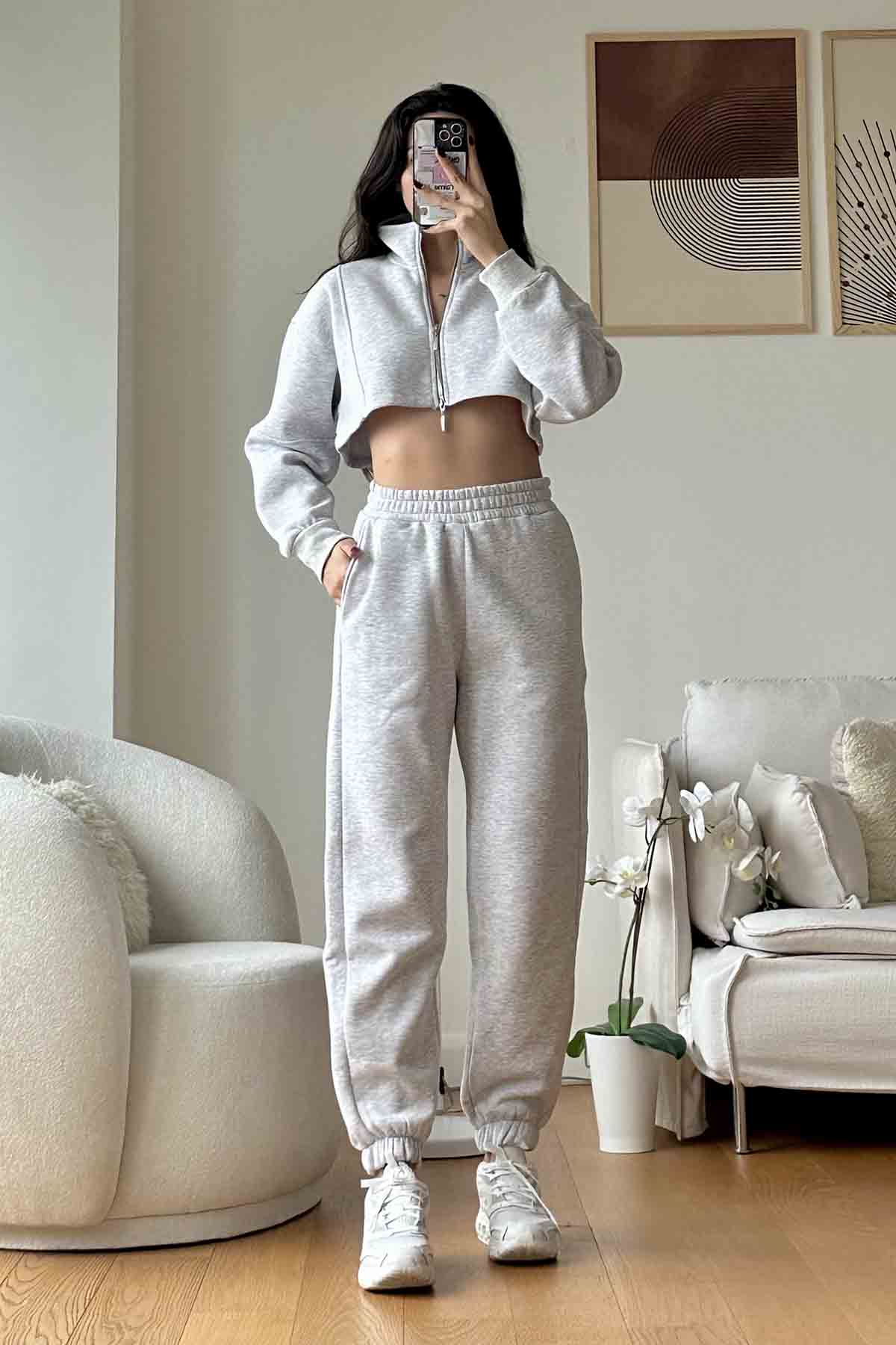 Gray Scoop Neck Long Arm Without Accessories Cotton Fabric Regular Trousers Comfortable Suit
