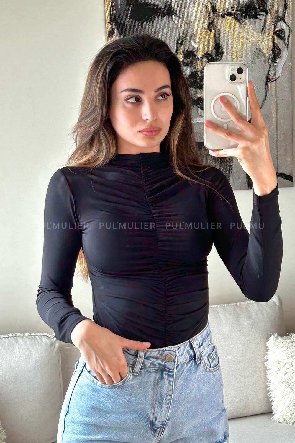 Black Medium Crew Neck Long Arm Cotton Fabric Body