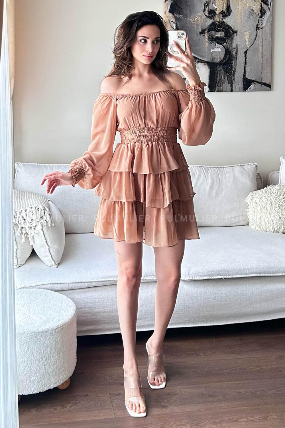 Camel Scope Neck Knitwear Unprinted Dresess