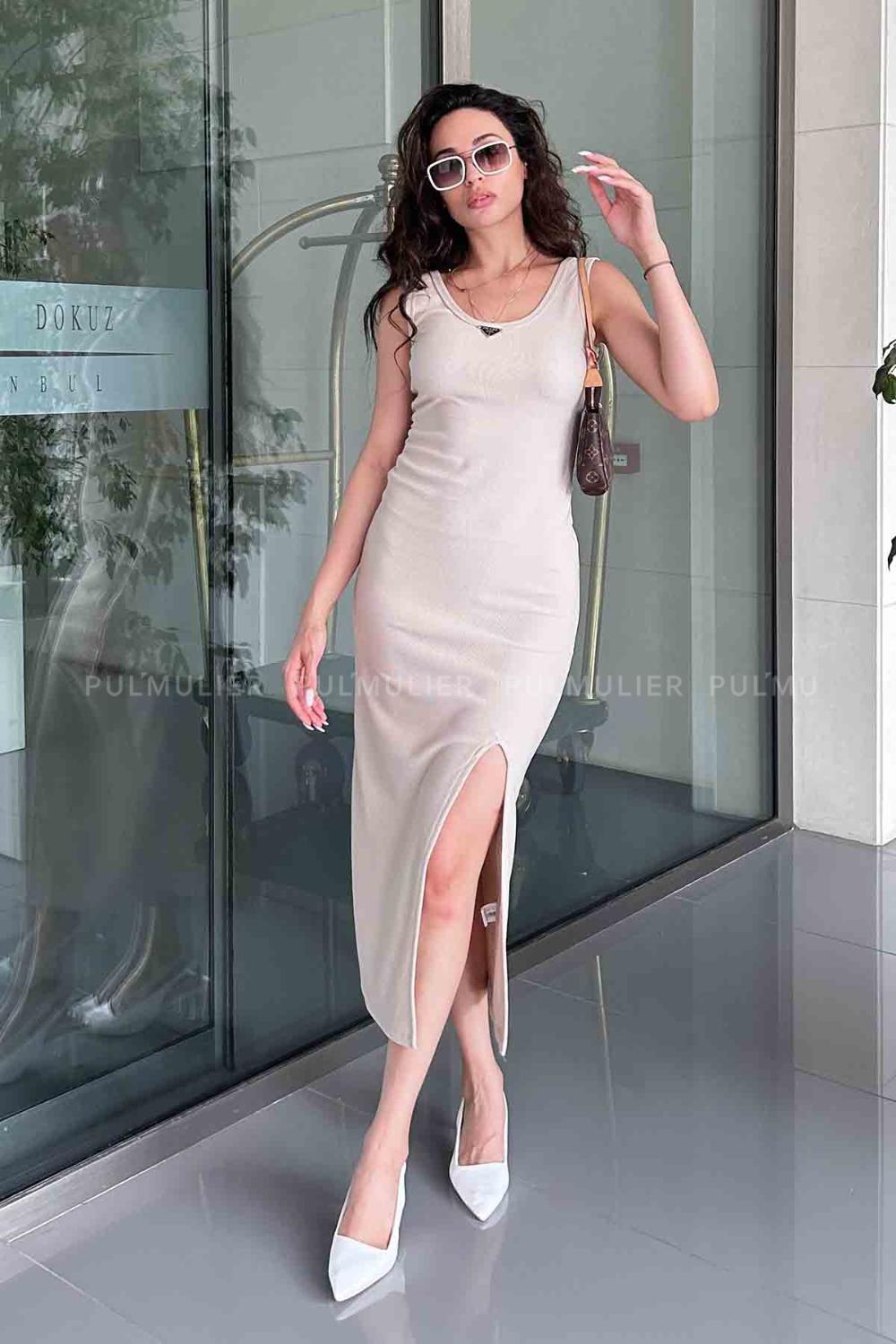 Cream Scope Neck Knitwear Unprinted Dresess