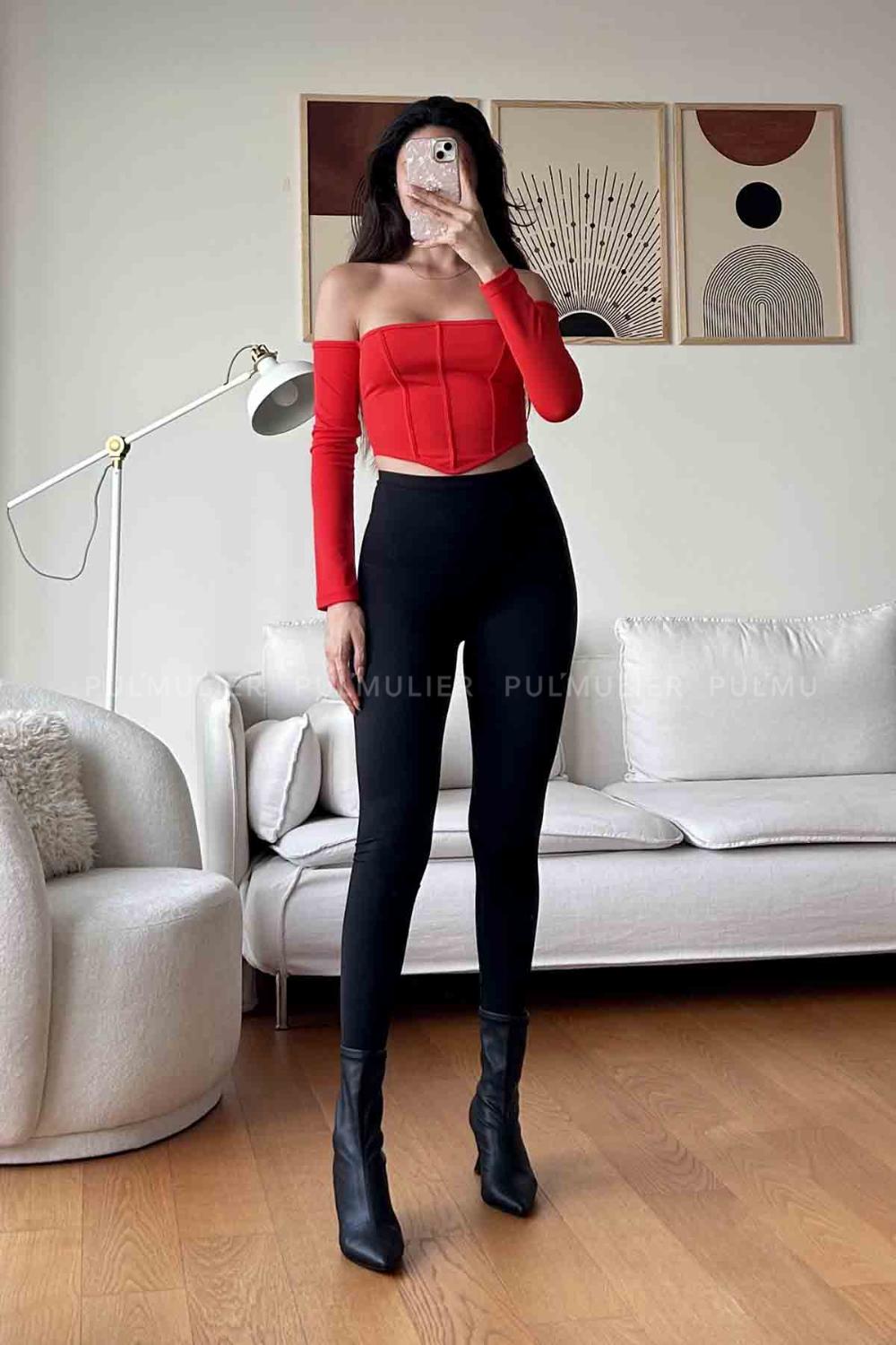Red Normal Neck Short Arm Cotton Fabric Crop