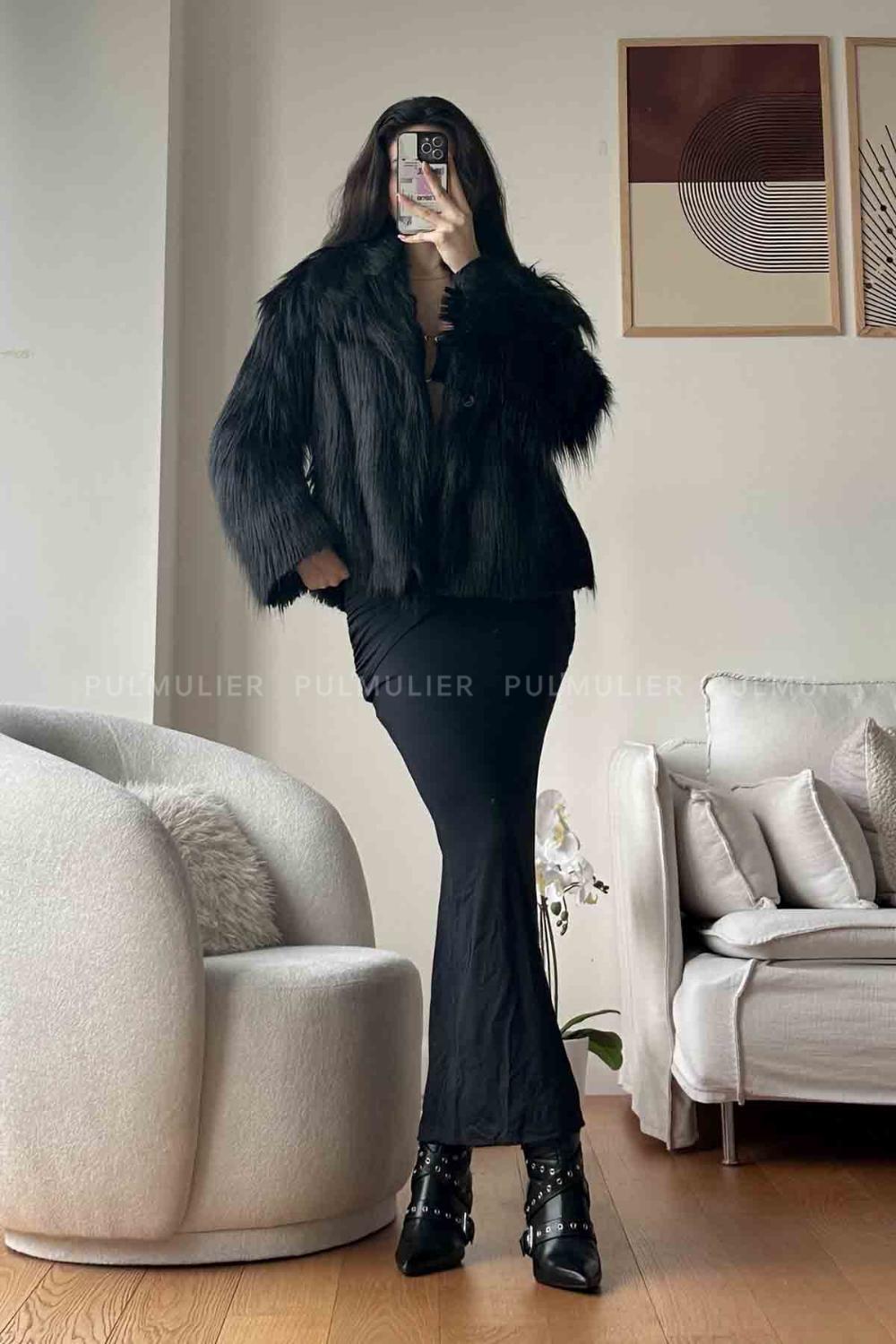 Black Hood Neck Long Arm Coat