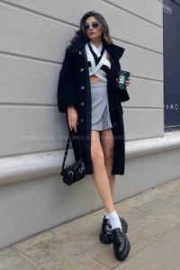 Black Shirt Collar Long Arm Coat