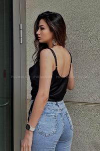 Black Normal Neck Zero Arm Knitwear Crop