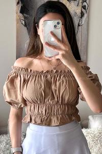 Soft Brown Scoop Neck Short Arm Without Accessories Cotton Fabric Unprinted Blouse