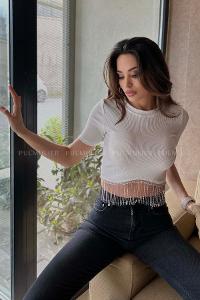 White Crew Neck Zero Arm Knitwear Crop