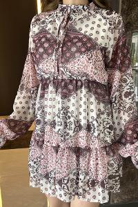 Ecru Pink Scope Neck Knitwear Unprinted Dresess