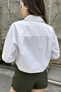 White Scoop Neck Long Arm Stamp Fabric Jacket