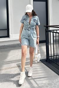 Light Blue Shirt Collar Denim Unprinted Overalls