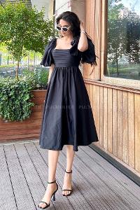 Black Scope Neck Knitwear Unprinted Dresess