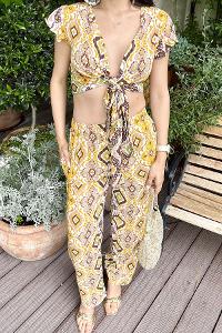 Yellow Lower V Neck Half Arm Arm Without Accessories Silk Flared Trousers Comfortable Suit