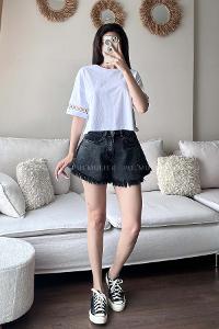 White Medium Crew Neck Short Arm Cotton Fabric Printed T-shirt