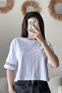 White Medium Crew Neck Short Arm Cotton Fabric Printed T-shirt