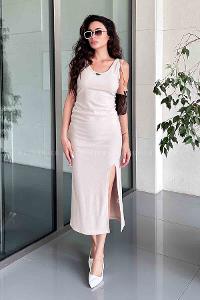 Cream Scope Neck Knitwear Unprinted Dresess