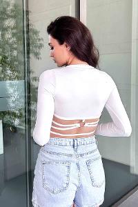 White Normal Neck Short Arm Cotton Fabric Crop