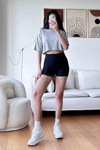 Gray Normal Neck Short Arm Cotton Fabric Crop