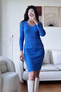 Saxe Scope Neck Knitwear Unprinted Dresess