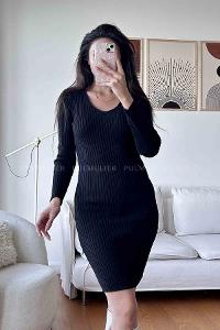 Black Scope Neck Knitwear Unprinted Dresess