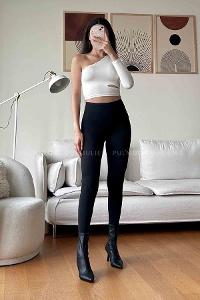 White Normal Neck Short Arm Cotton Fabric Crop