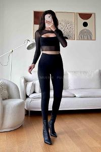 Black Normal Neck Short Arm Cotton Fabric Crop