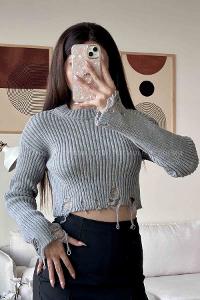 Gray Scoop Neck Long Arm Jumper