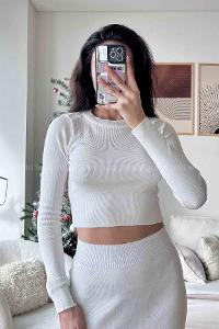 White Medium Crew Neck Long Arm Jumper