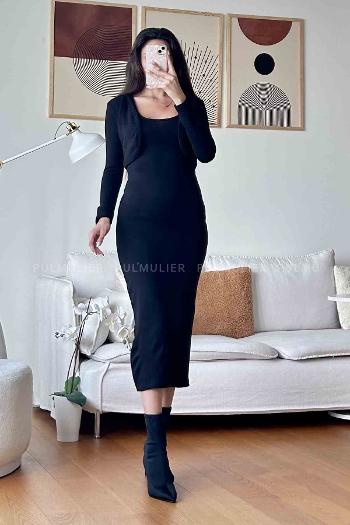 Black Scoop Neck Acrylic Knitwear Unprinted Dresess