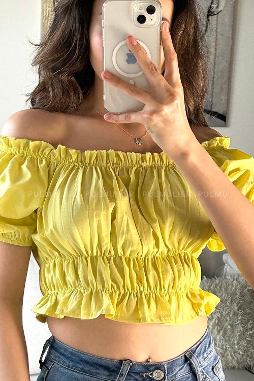 Yellow Scoop Neck Short Arm Without Accessories Cotton Fabric Unprinted Blouse