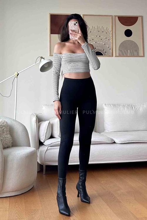 White Black Normal Neck Short Arm Cotton Fabric Crop
