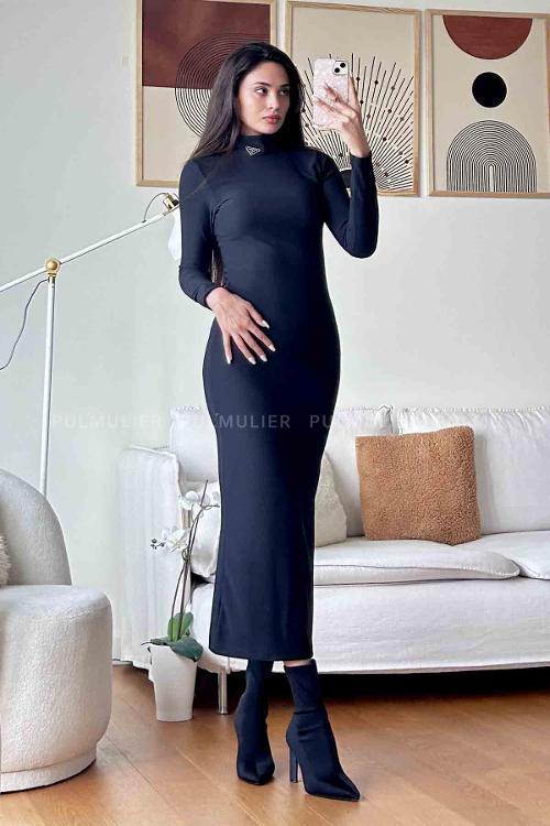 Black Scope Neck Knitwear Unprinted Dresess