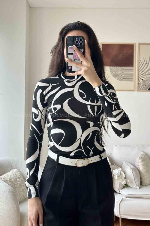 Black White Tight Neck Reglan Sleeveless Arm Combed Fabric Body