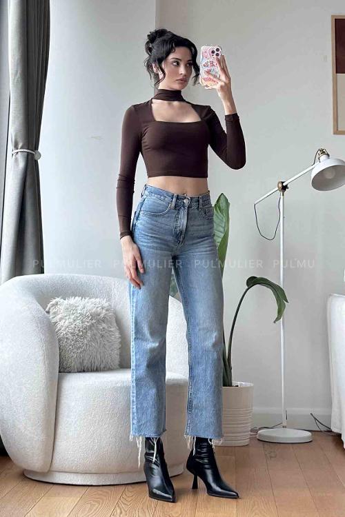 Bitter Brown Normal Neck Short Arm Cotton Fabric Crop